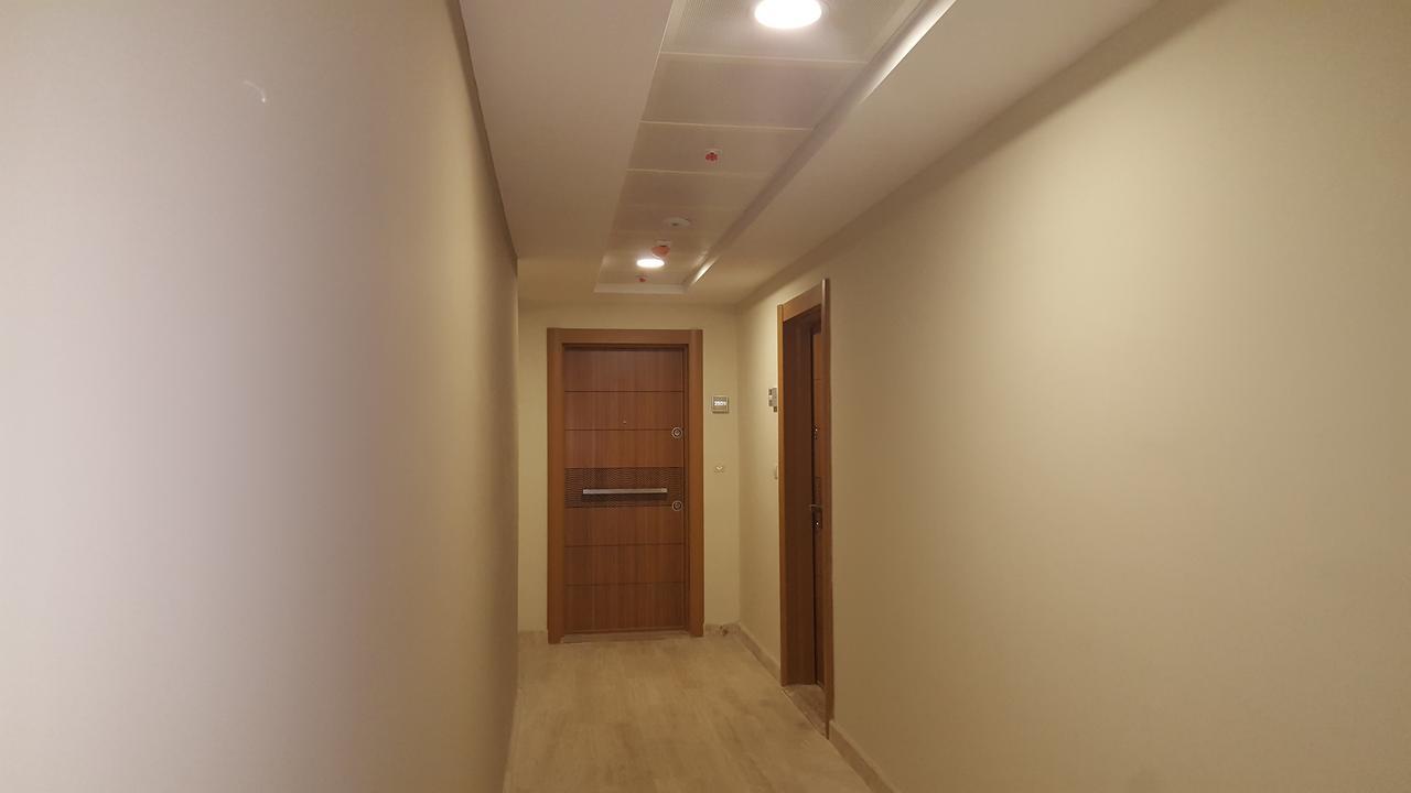 Mimino Apartment Deluxe First Line Batumi Bagian luar foto