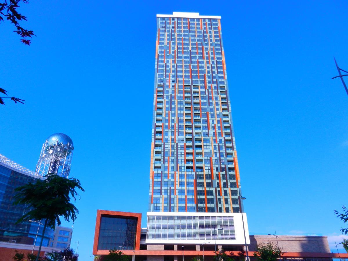 Mimino Apartment Deluxe First Line Batumi Bagian luar foto